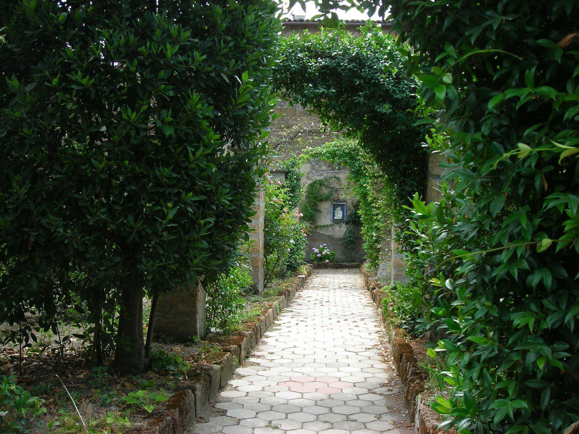 Istituto S. Lodovico Hotel Orvieto Exterior photo